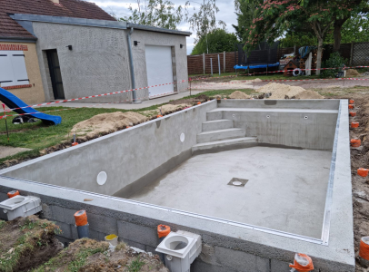 pisciniste à Marmagne près de Bourges dans le Cher 18